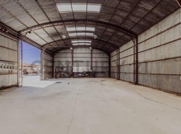 Bodega-Galpón · 360m² · 1 Ambiente · Galpon Cerrado en Alquiler en Jose Hernández
