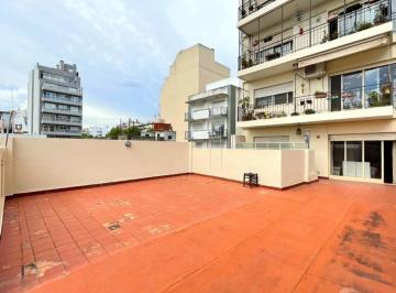 Departamento · 77m² · 4 Ambientes · 1 Cochera · Venta 3 Amb C/dep. Terraza y Cochera en Villa del Parque.