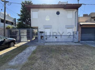 Departamento · 55m² · 4 Ambientes · 1 Cochera · Calle 118 E/ 79 y 80 | Triplex de 3 Dorm. + Cochera | Villa Elvira - La Plata