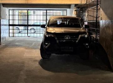Garage · 12m² · Cochera en Venta - 12 m² - Recoleta