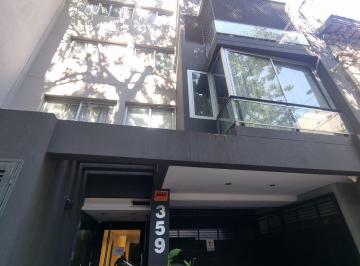 Excelente departamento de 2 ambientes al Contrafrente con balcón. Muy luminoso.
· Alquiler 2 Amb con Cochera Villa Crespo