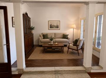 Casa · 250m² · 5 Ambientes · 2 Cocheras · Venta, Casa, 5 Ambientes, Apto Crédito, Quincho, Parrilla, Playroom, Patio, 2 Cocheras, San Justo