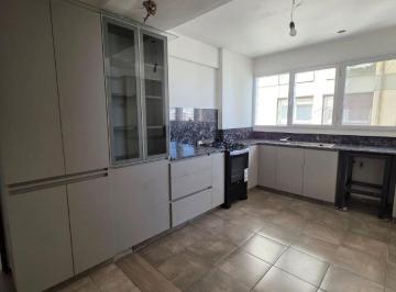 Departamento de 3 ambientes, Neuquén · Departamento de 2 Dorm. - Av Argentina 175 - Galería Jardín