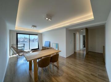 Departamento · 108m² · 5 Ambientes · Departamento de 3 Dorm. Reciclado con Doble Balcón en El Centro