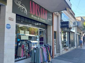 Local comercial , Flores · Local en Alquiler en Av + Fondo de Comercio