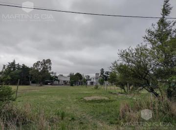 Terreno · 450m² · Terreno Villa Parque Santa Ana con Escritura