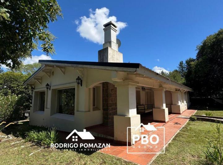 Casa · 412m² · 5 Dormitorios · 1 Cochera