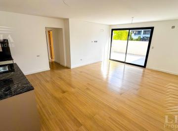 Departamento · 63m² · 4 Ambientes · 1 Cochera · Departamento en Pichincha