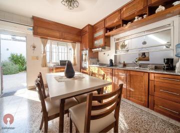 Casa · 160m² · 6 Ambientes · 1 Cochera · Casa en Venta de 6 Ambientes en Villa Raffo - Cochera, Patio, Parrilla