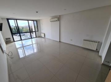 Oficina comercial · 45m² · 2 Ambientes · Oficina en Alquiler - Cochera, Cocina Indep. Climatizada, con División Hermética, Tandil Centro