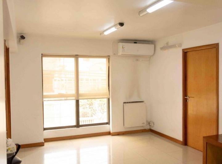 Oficina comercial · 158m² · 2 Cocheras