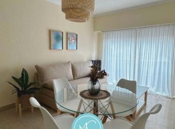 Departamento · 43m² · 2 Ambientes · Departamento de 2 Ambientes Al Frente, con Balcon y Vista Lateral Al Mar.