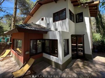 Casa · 100m² · 2 Dormitorios · 2 Cocheras · Casa en Venta en Mar Azul