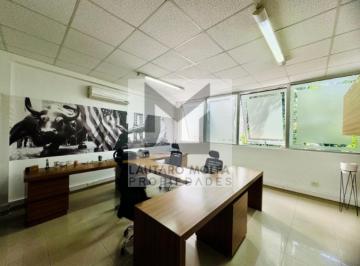 Oficina comercial · 54m² · 2 Ambientes · 1 Cochera · Oficina en Alquiler Bureau Leloir Colectora Acceso Oeste