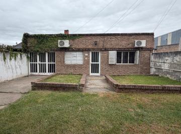 Casa · 113m² · 3 Ambientes · 1 Cochera · Casa en Barrio Belgrano