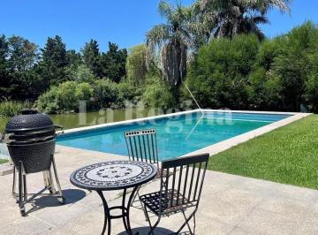 Casa · 276m² · 7 Ambientes · 3 Cocheras · Casa en Venta en Barrancas del Lago, Nordelta, Tigre