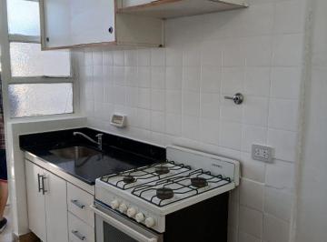 Departamento de 1 ambiente, Liniers · Alquiler Cómodo Monoambiente con AmplÃa Baulera Timoteo Gordillo 15 Liniers