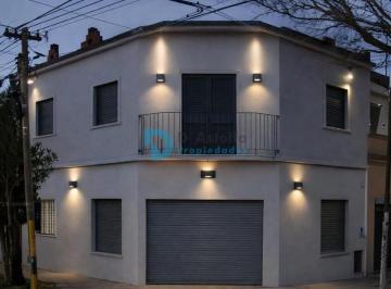 Departamento · 115m² · 4 Ambientes · PH de 115 m² con 3 Dorm. en Venta en Villa Lynch