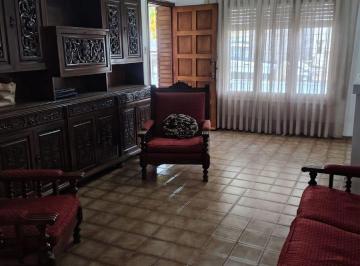 Casa de 1 ambiente, Córdoba · Casa con 2 Habitaciones de 200 m² en Venta, Villa Cabrera
