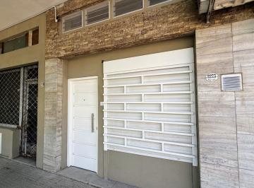 PH · 32m² · 2 Ambientes · PH en Venta 2 Amb Refaccionado en Villa del Parque
