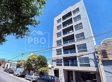 Departamento · 85m² · 2 Dormitorios · Departamento Duplex 2 Dorm. Zona B. Gral. Paz con Pileta