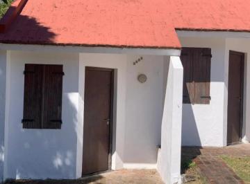 Edificio · 200m² · 13 Ambientes · Complejo Vacacional en Venta - 6 Ufs - Costa Chica