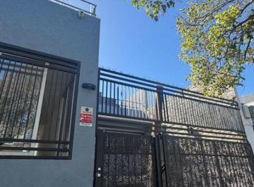 Casa de 7 ambientes, Villa Devoto · Casa Siete Ambientes en Venta con Cochera