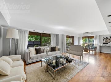 Departamento · 211m² · 5 Ambientes · 2 Cocheras · Departamento en Venta de 3 Dorm. con 2 Cocheras Fijas y Dependencia en Palermo - Las Cañitas.