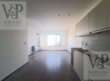 PH · 180m² · 3 Ambientes · 1 Cochera · En Venta PH 2 Dorm - Los Cedros III - Plottier