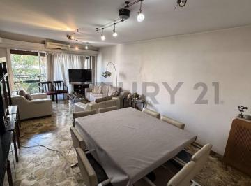 Departamento · 105m² · 4 Ambientes · 1 Cochera · Venta Departamento 4 Ambientes Almagro Balcon Dependencia Cochera