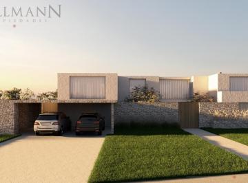 Casa · 504m² · 8 Ambientes · 4 Cocheras · Venta Casa 6 Amb Vista Interna con Financiamiento en Tilbury, Pilará