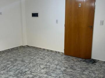 Departamento de 2 ambientes, Lanús · Departamento Alquiler. Impecable. Excelente Ubicación.