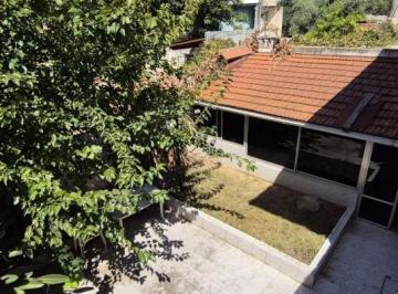 Casa · 300m² · 5 Ambientes · 2 Cocheras · Casa en Venta en Moreno Norte | 5 Ambientes y Medio | Cochera Doble | Quincho