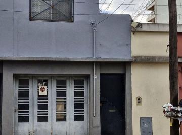 GIG-G1G-5200_2 · Venta Departamento Tipo Casa 2 Ambientes con Patio