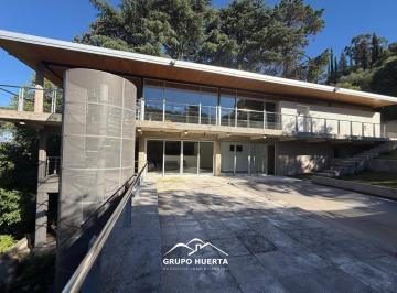 Casa · 280m² · 10 Ambientes · 2 Cocheras · Vendo o Permuto Casa en La Falda