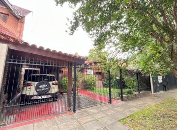Casa de 4 ambientes, Morón · Hermoso Chalet Colonial en Castelar Norte