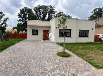 Casa de 5 ambientes, Pilar · Casa Moderna en Venta de 5 Ambientes y Pileta. Barrio San Pablo. Derqui.