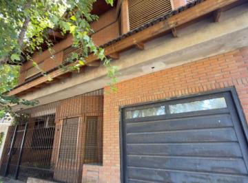Casa de 5 ambientes, Villa Lugano · Casa en Venta C/ Cochera en Villa Lugano