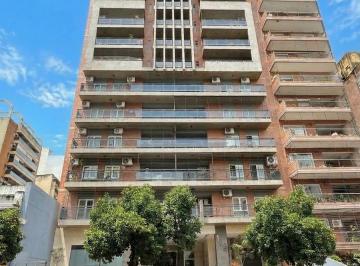 Departamento · 113m² · 6 Ambientes · 1 Cochera · Departamento de 3 Dorm. Dependencia y Cochera en Marcos Paz Al 100, Barrio Norte