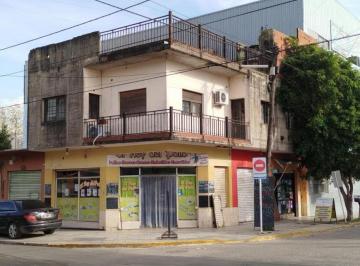 Local comercial · 125m² · 3 Ambientes · Venta Local y Departamento Grand Bourg Malvinas Argentinas Toma Duplex