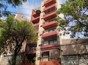 Departamento · 70m² · 4 Ambientes · 1 Cochera · Departamento en Exelente Estado con Cochera en Echesortu!