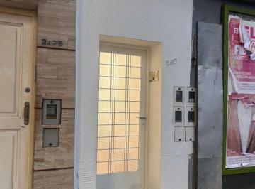 Casa · 60m² · 6 Ambientes · Casa Pasillo Planta Baja Pichincha 2 Dorm. (Jujuy 2427)