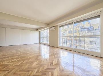 Departamento · 175m² · 4 Ambientes · 1 Cochera · Av Callao y ¨posadas. Piso Alto con Balcón. 3 Dorm.. Cochera. a Nuevo. Recoleta