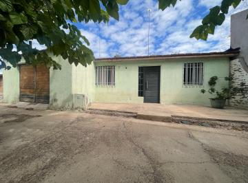 Casa · 324m² · 3 Ambientes · 4 Cocheras · Openhouse Vende Casa en Maipú