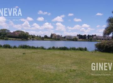 Terreno · 4262m² · Mega Lote en Venta Al Lago Central de Nordelta en Exclusiva Zona del Barrio La Isla