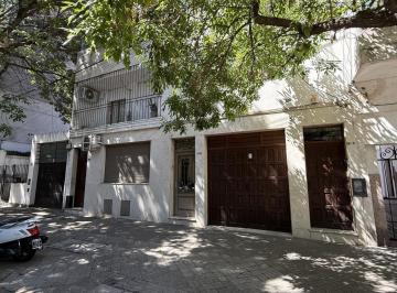 PH · 82m² · 4 Ambientes · PH en República de La Sexta