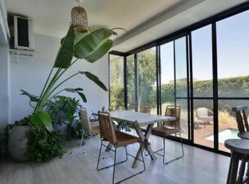 Casa · 120m² · 4 Ambientes · 2 Cocheras · Casa San Se