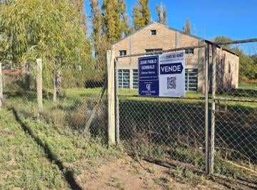 Bodega-Galpón · 300m² · Terreno con Galpón en Cipolletti