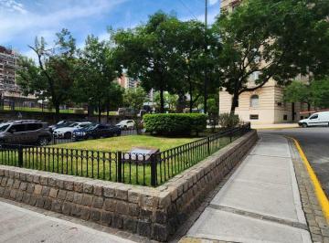 Departamento de 4 ambientes, Recoleta · Departamento en Venta de 4 Ambientes de 92 m² con Vigilancia y Cochera Fija Cubierta. Apto Crédito