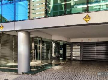 Garage · 12ha · Cochera en Venta en Guemes y Oroño